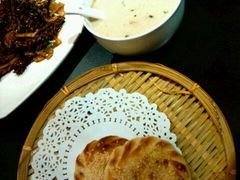 武大郎烧饼&nbsp;羊汤-老牌坊•鲁菜名店•地道济南菜(大观园商埠店)