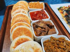 -乡村馕坑肉·烧烤·新疆菜·本地人更爱吃(阿勒泰首店)