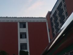-上海市工商外国语学校