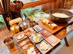 -银米·云南传统过桥米线(双廊黑金冠店)