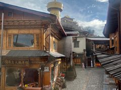 -塔洛藏餐吧(香格里拉古城店)