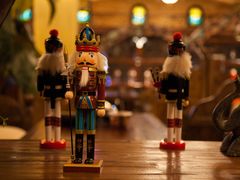 -凯撒城堡西餐厅(颐和国际店)