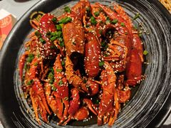 -肥肥虾庄·金牌油焖大虾(杨园滨江时代walk店)