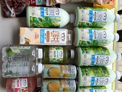 -沃尔玛(前山店)