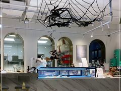 -Fridi Patisserie Cafe