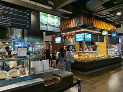 -Pier 21 (Terminal 21 Asok)