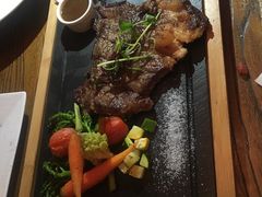 -MOMENT湖景餐厅(解放路店)