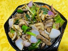 -长坦新鲜猪什夜宵广场