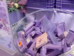 -HITOMI希多蜜美瞳(新世界新丸中心店)