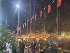 -二荆条·蜀鲜汇城市森林火锅