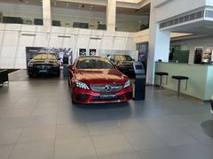 -上海星瀚奔驰4S店(红柳路店)