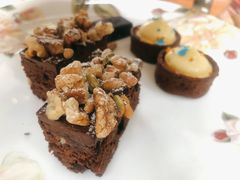 -上海滴水湖皇冠假日酒店