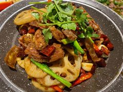 -万重锦·人文川菜馆(骡马市店)