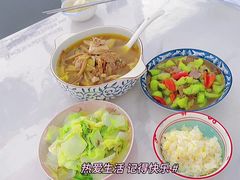 -舒月母婴月嫂育儿嫂(静安店)