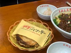 -手擀菠菜面(西康路店)