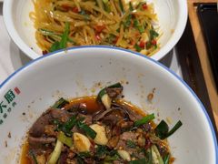 -周大厨·辣椒炒肉(龙湖南京雨山天街店)