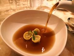 -AZUR聚(香格里拉饭店)