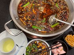 -小饕荟雅安贡椒鱼鲜馆(广福桥店)