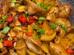 -俏湘厨•地道湘菜(建华南路店)