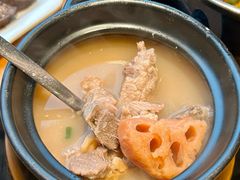 -莲餐厅·湖北菜·藕汤是头牌(愚园路店)