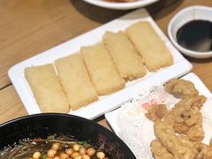 -蓉李记成都名小吃(武汉菱角湖万达店)