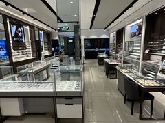-宝岛眼镜(长沙侯家塘店)