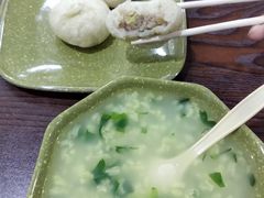 鲜肉包-舒小笼松针小笼包