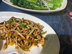 -舌尖上的食缘花园主题餐厅