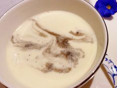奶香黑芝麻布丁-Yan Ting 宴庭中餐厅(上海静安瑞吉酒店)