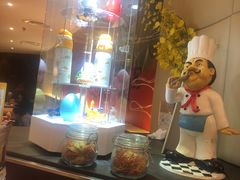 -必胜客(阿诗玛店)