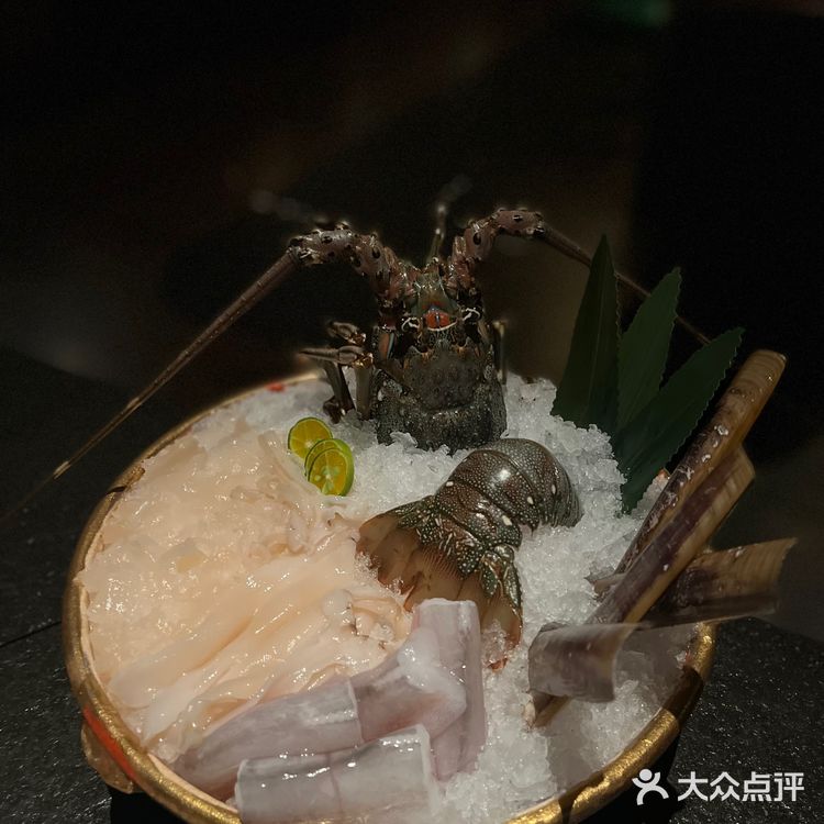 新荣记旗下 高品质火锅体验 