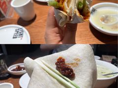 单饼葱蘸酱-吕氏疙瘩汤·新鲁菜(济南万象城店)
