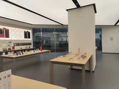 -华为授权体验店(中山公园来福士)