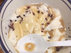 -云阿蛮云南生烫牛肉米线(奉贤路店)