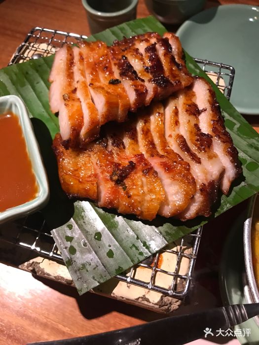 金胡椒泰国餐厅(天一店)炭烧猪颈肉图片