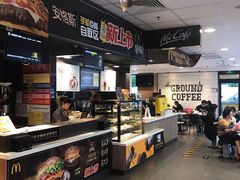 自助取餐区-麦当劳(健德桥得来速店)