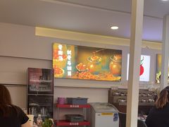 -毛辣果·贵州红酸汤牛肉火锅(西单店)