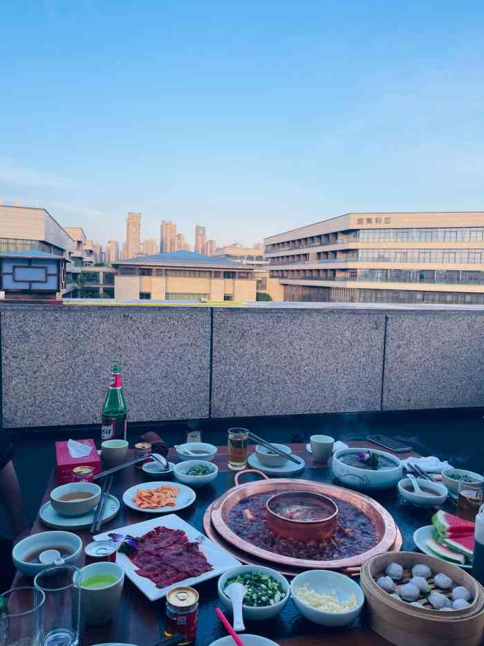 上座火锅(曲江店)-"今天认认真真写回点评!趁招行信用卡周三.