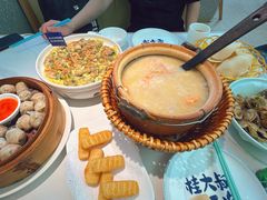 -桂大叔·砂锅粥·家传闽粤菜(县西巷店)