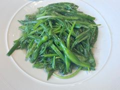 -彩云天云南餐厅