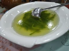 -泸沽肴(泸沽湖大洛水村农村信用社旁店)