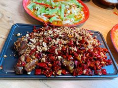 -先启半步颠小酒馆(虹桥龙湖天街店)