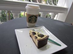 拿铁-星巴克臻选(广州沙面店)