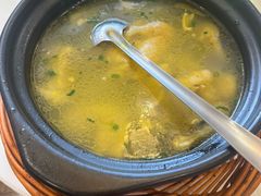 -品鲜村农家菜·阳澄湖大闸蟹(总店)