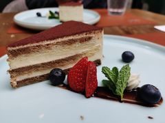 提拉米苏Triamisu-Golden Lily河内巴黎法越料理餐厅(建国西路店)