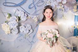 -艾米丽婚纱礼服