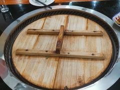 -三里屯土灶炖公鸡地锅鸡(江东店)