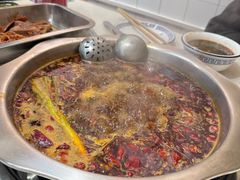 -李记称盘牛杂串串(广厦店)
