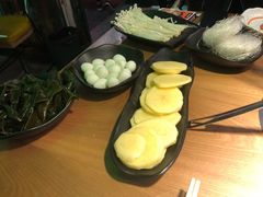 -尚品小土屋涮毛肚(李沧万达店)