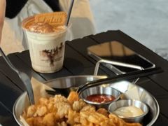 -J Create城市露营咖啡·简餐·宠物(上海动物园店)